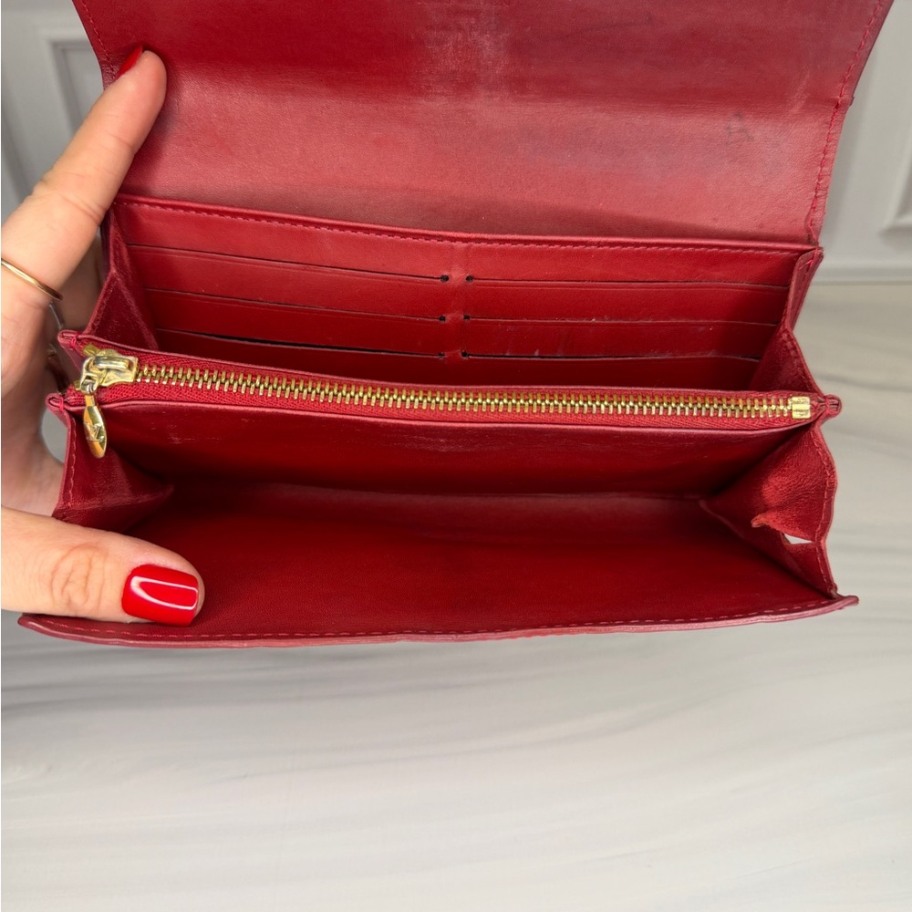 Authentic Louis Vuitton Red Vernis Sarah Wallet | Monogram | Project - Picture 9 of 13